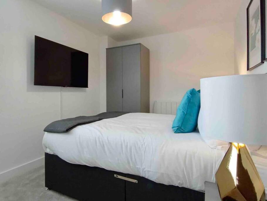 Ferienwohnung Luxury 2 Bed 2 Bath Flat Near Old Trafford Manchester Exterior foto