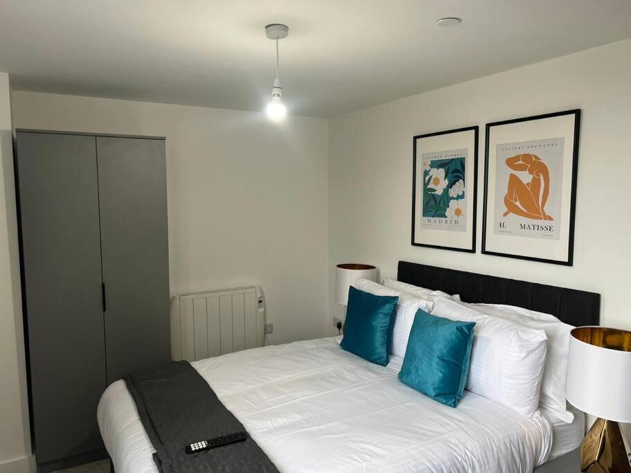 Ferienwohnung Luxury 2 Bed 2 Bath Flat Near Old Trafford Manchester Exterior foto
