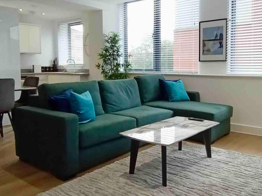 Ferienwohnung Luxury 2 Bed 2 Bath Flat Near Old Trafford Manchester Exterior foto