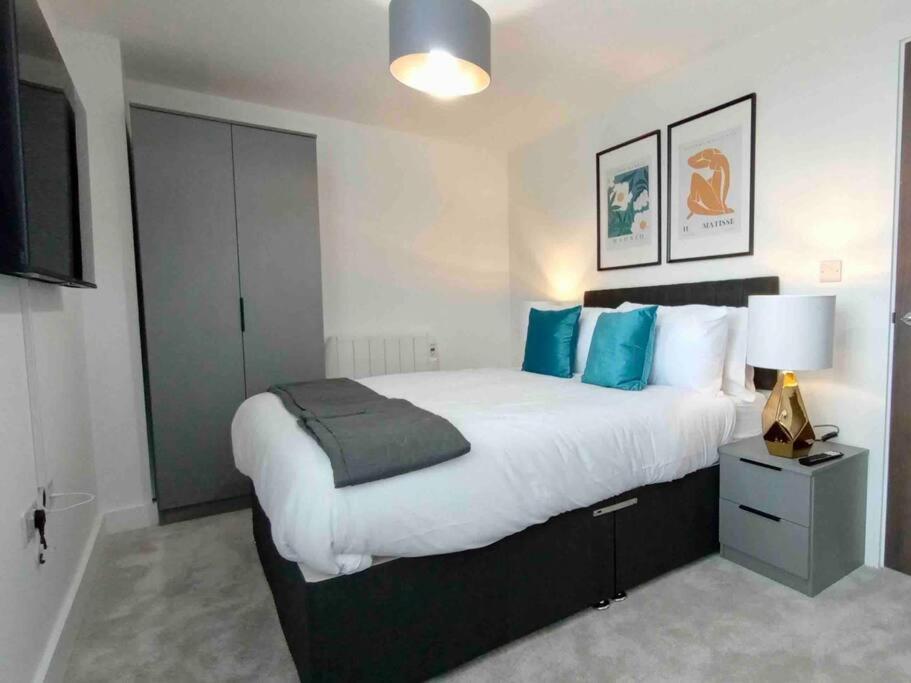 Ferienwohnung Luxury 2 Bed 2 Bath Flat Near Old Trafford Manchester Exterior foto